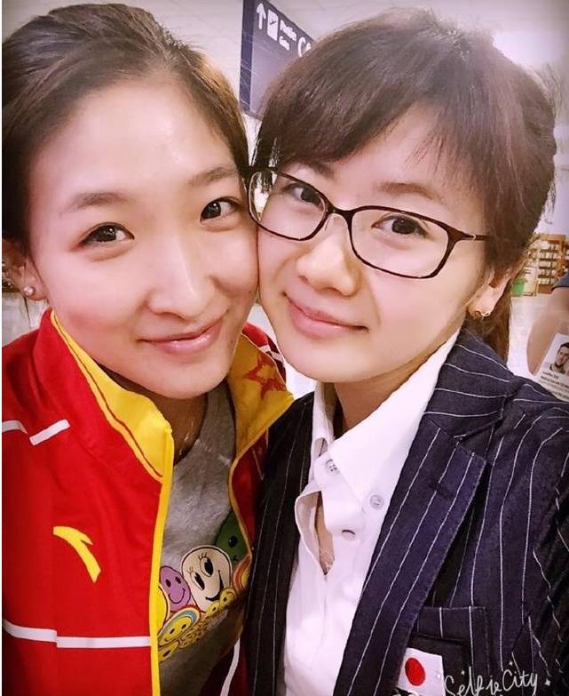 寻找|好闺蜜！福原爱使劲寻找刘诗雯，关注国乒变斗鸡眼，石川佳纯宣誓被赞甜美
