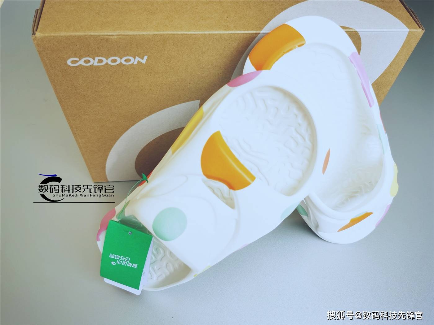 材质|有缓震功能的舒缓拖鞋能给运动后带来什么样的减压效果？