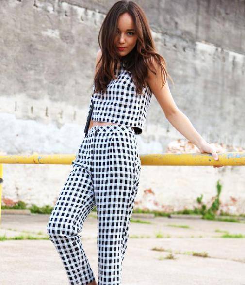 仙女|腰粗屁股大女人别瞎穿，多穿这样的裙子，遮肉显瘦又洋气