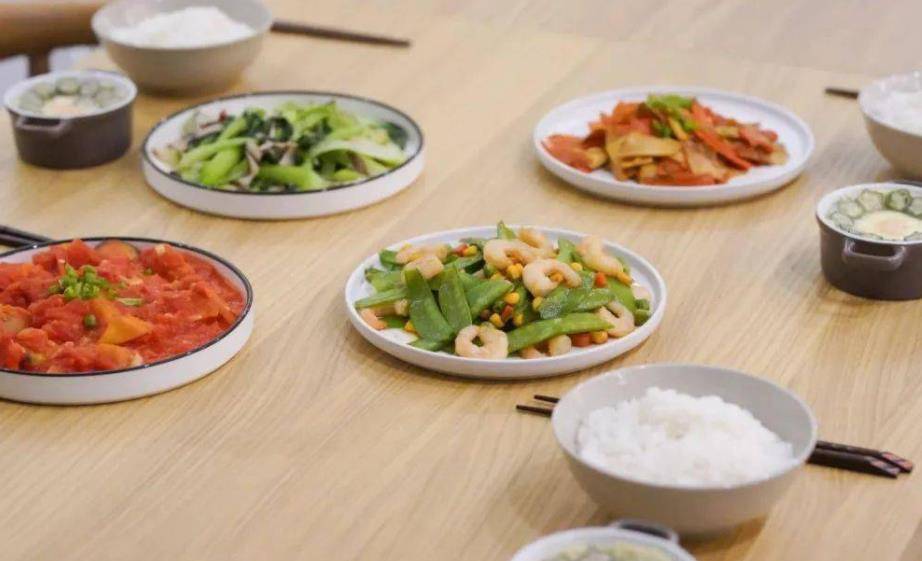 因为|每天洗头，头发依然很油？或不是因为油性皮肤，快来看看