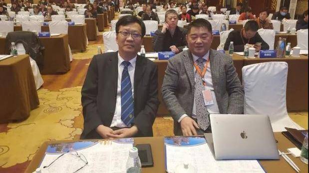 综合|上海正璞樊华院长凭借《剖宫产手术切口瘢痕的综合治疗》获奖