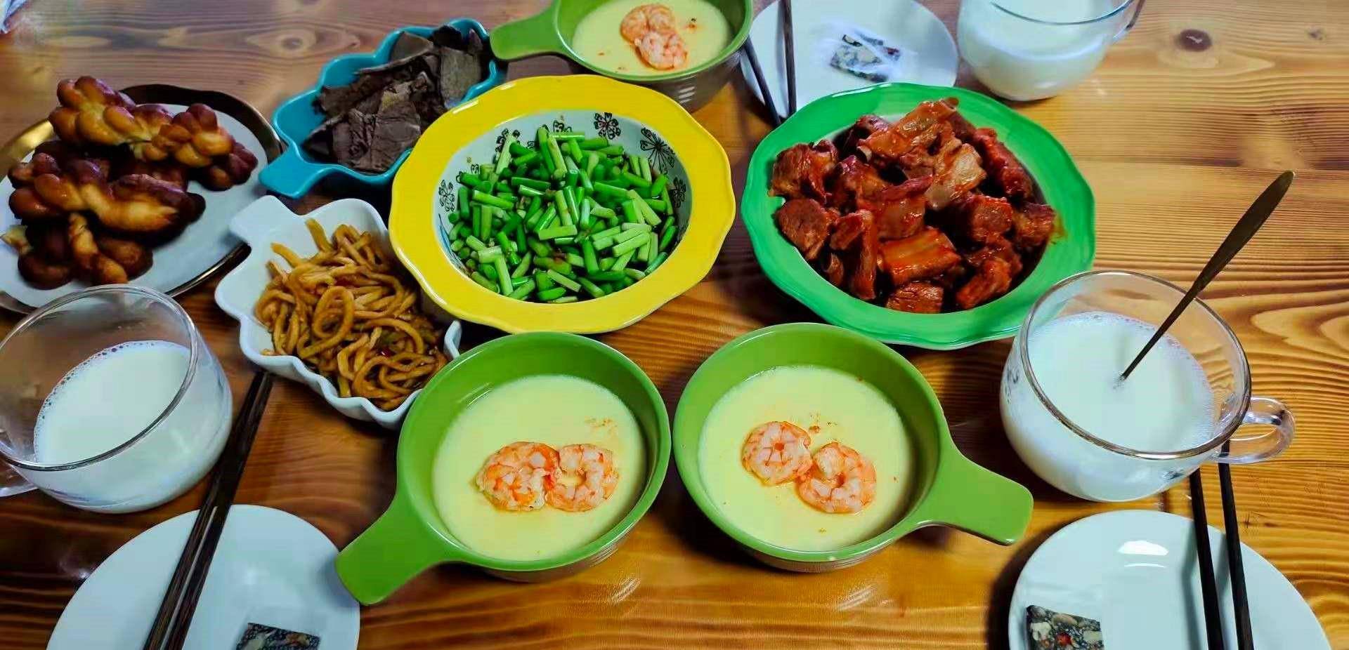 山东|山东妈妈晒中考女儿的早餐，火了朋友圈，网友：难怪成绩好还漂亮