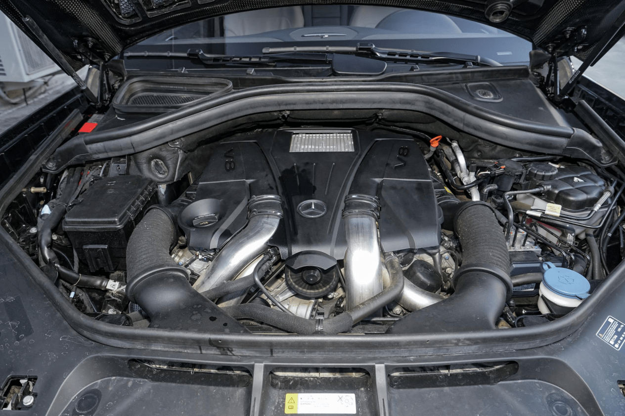 百万级大型越野suv,4.0t v8发动机,北京bj90霸气登场