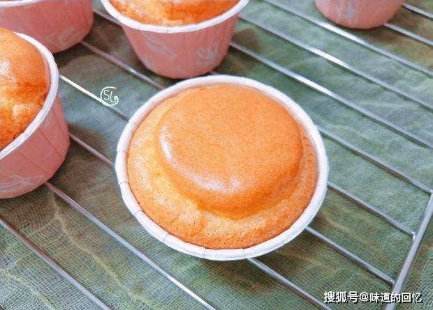 蛋白|自从学会蛋糕这样做,早餐和零食不发愁,松软香甜,好吃无添加