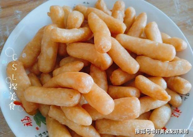 因为|这才是糯米粉好吃的做法,开水一烫,香甜酥脆,做法简单