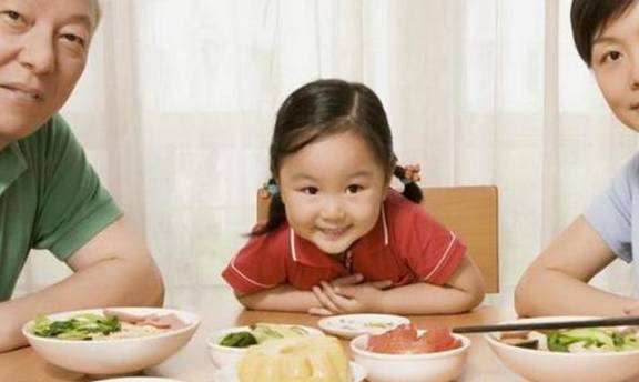 食品|这4种早餐不健康，被称“中国式糊弄早餐”，很多家长还在天天买