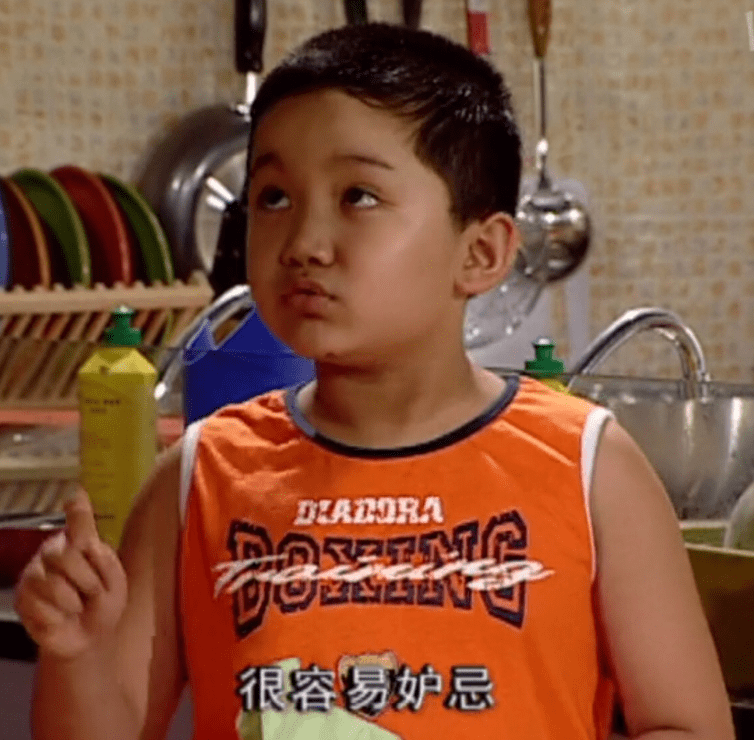 角色|家有儿女：谁还记得小雨？他跟关晓彤合作，瘦身成功后帅到不敢认