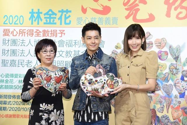 魅力|陈若仪的谦卑值得儿媳妇学习，与婆婆露腰真亲密，但脸蛋却显憔悴