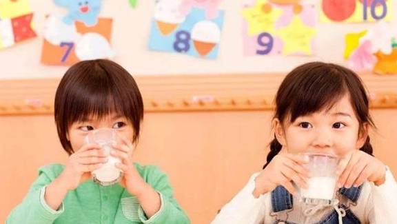 买点|中国式“糊弄”早餐悄然兴起,妈妈们却毫不知情,任由它伤害孩子