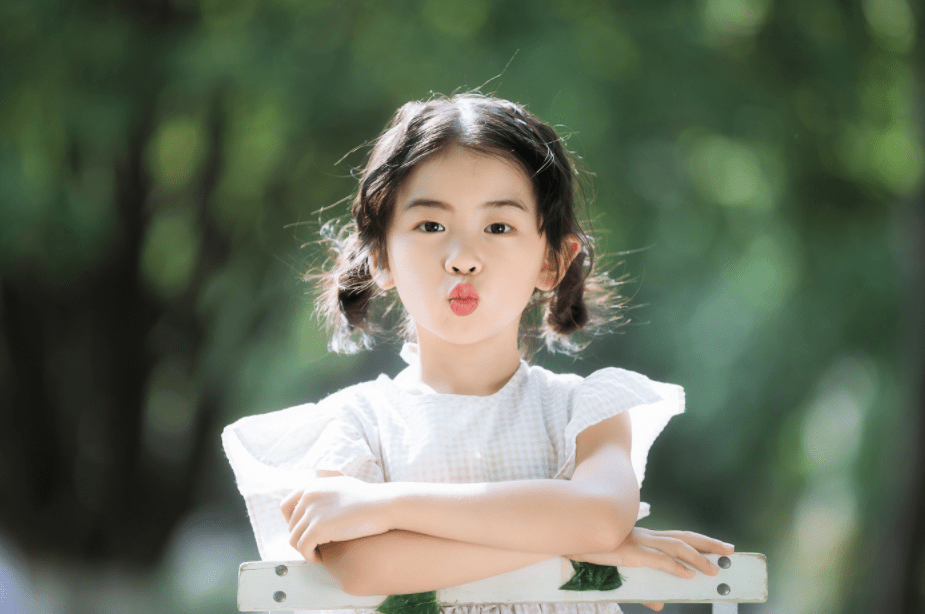 认识五官小游戏帮助孩子加强自我认知