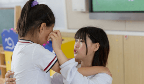 家长|幼儿园老师抱怨“干得多挣得少”，晒出工资单后，网友淡定不了