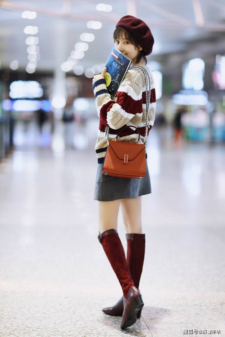 好身材|王子文真懂时尚,“复古”裙穿出个人魅力,高腰设计秀出好身材