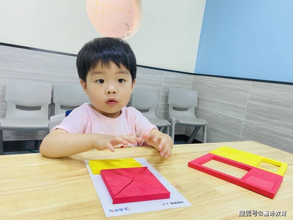 教育|早教班和幼儿园有什么区别，到底送孩子上哪个好