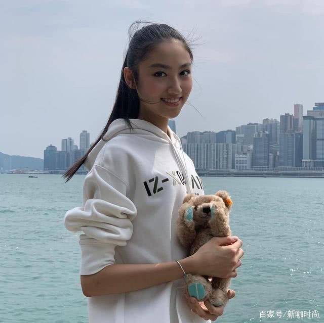 女儿|任达华15岁女儿,穿热裤,这大长腿绝了!