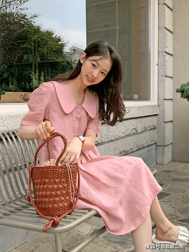 连衣裙|女生夏季穿搭：韩国风格，照着穿就很美！