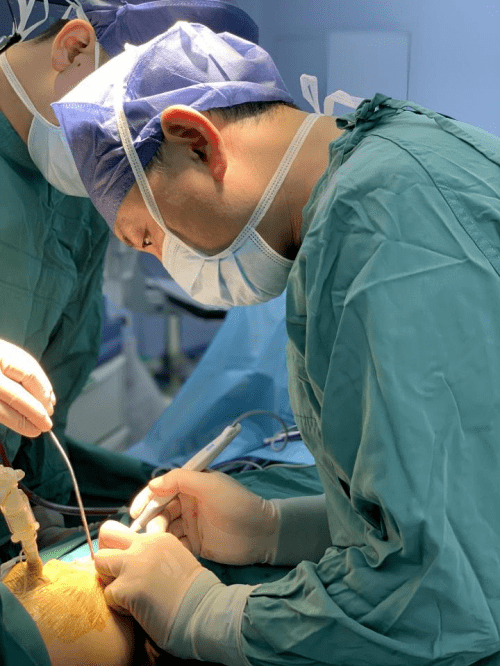 技术|颌面轮廓整形专家籍建华入职西安国际医学中心整形医院