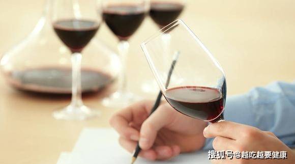 因为|喝葡萄酒前为何要先醒酒?普通酒需要醒吗?醒多久合适?涨知识了