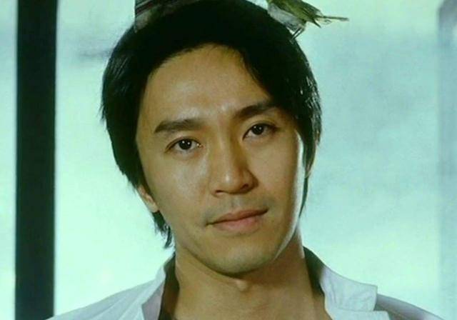 周星驰|《长江七号》的“班花”，只肯为周星驰拍电影，真实身份高不可攀