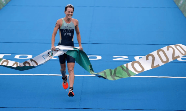 本届东京奥运会,百慕大代表团一共只有2人,且都是运动员:达菲参加女子