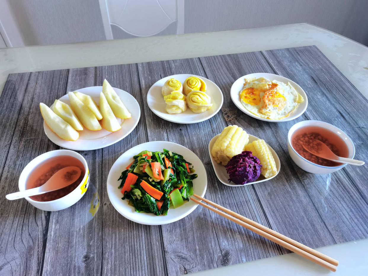 杂粮|吃习惯了家里的粗茶淡饭,丈夫给钱让去星级酒店吃早饭,我不去