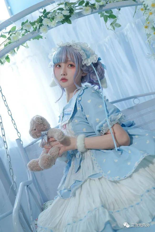 lolita私影~在逃甜心和玉桂狗