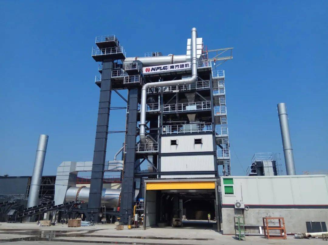 如此多能的南方路机整体式沥青搅拌设备你确定不来一套