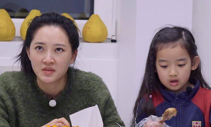 传统|聂远夫妇聊二胎话题，秦子越提出二胎随妈姓，聂远拒绝得很果断