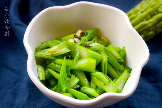 增肌一天吃多少青菜 55f4e9e377b74ecfb041094fff340cc0.jpeg