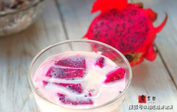 做法|我家香芋从来不红烧,一蒸一拌当早餐,孩子吃完1杯还想吃1杯