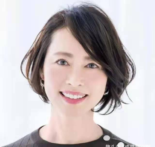 发型|快60岁的女人可以剪波波头吗？只要注意这三个细节，80岁都可以剪