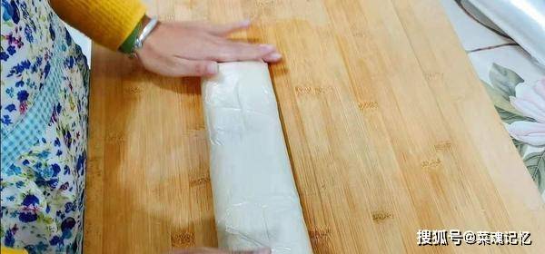 长条|我家吃油条从来不买,早起一会,15分钟搞定一锅,网友:求蹭饭