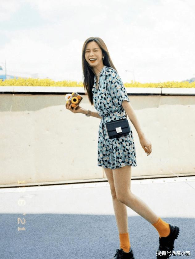 亮点|“沈梦辰”不愧是海涛准媳妇,171身高穿薄荷绿纱裙,又美出圈了