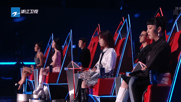 中国好声音最火的歌曲最震撼十首 8a88c6a84a9b4f1cbc7469eafce05e87.png