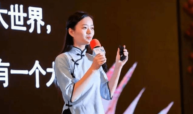 诗词大会才貌双全的冠军,却在北大读博7年未毕业,现状令人惋惜_陈更