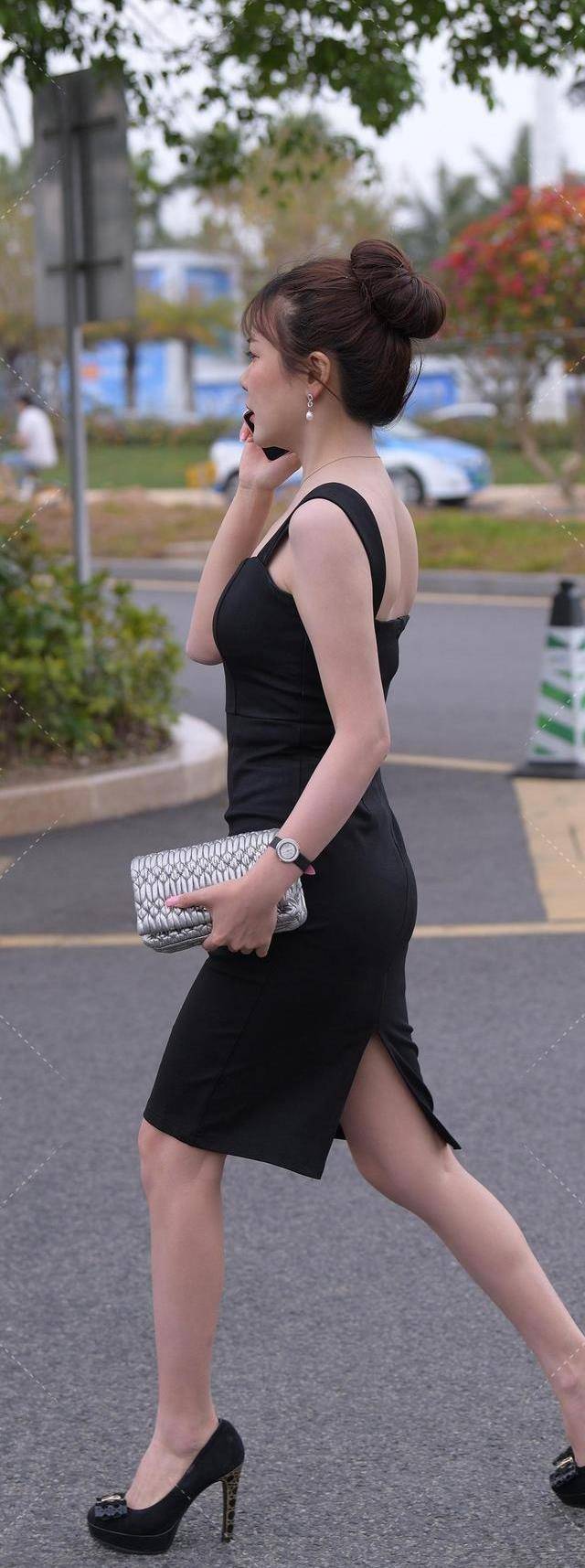 小号|白色薄夹克搭配长腿牛仔裤，白色迷人，又酷又有气质