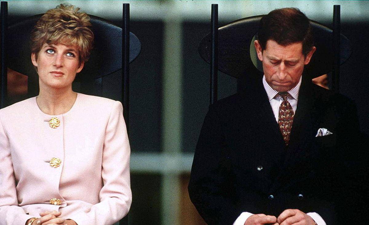 查尔斯|卡米拉和戴安娜珠宝PK，谁的数量更多？