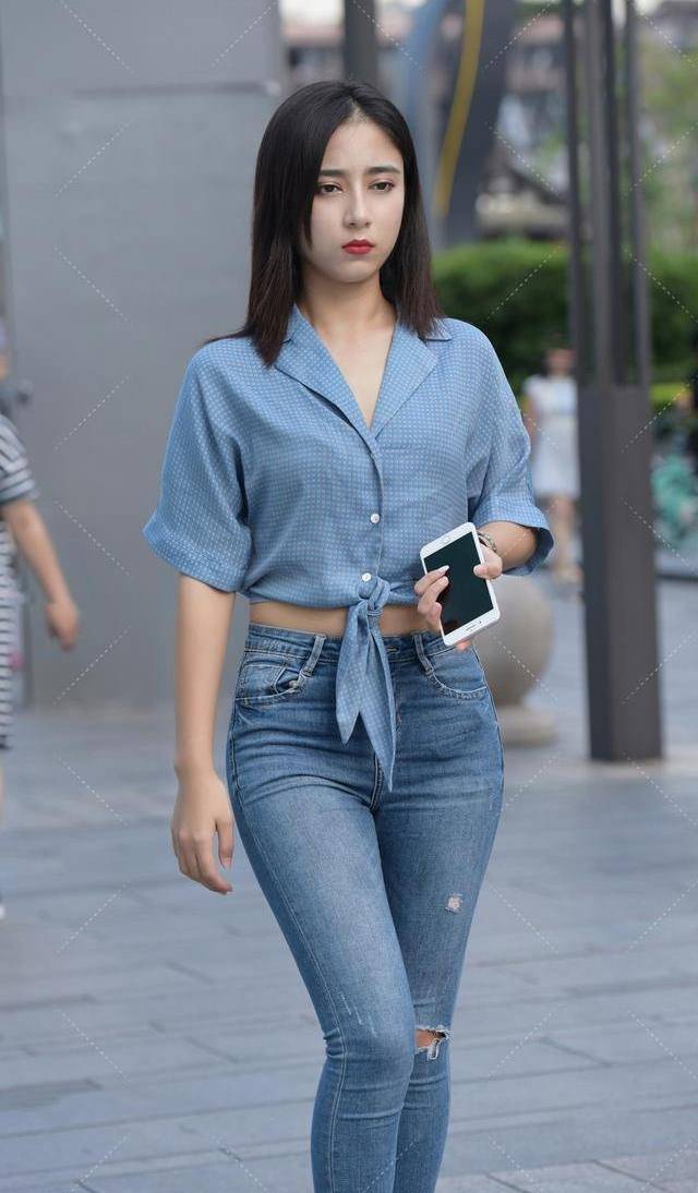 粉色|粉色系衣服，能让女性变得洁净、甜美，让女生看上去有一点傲慢