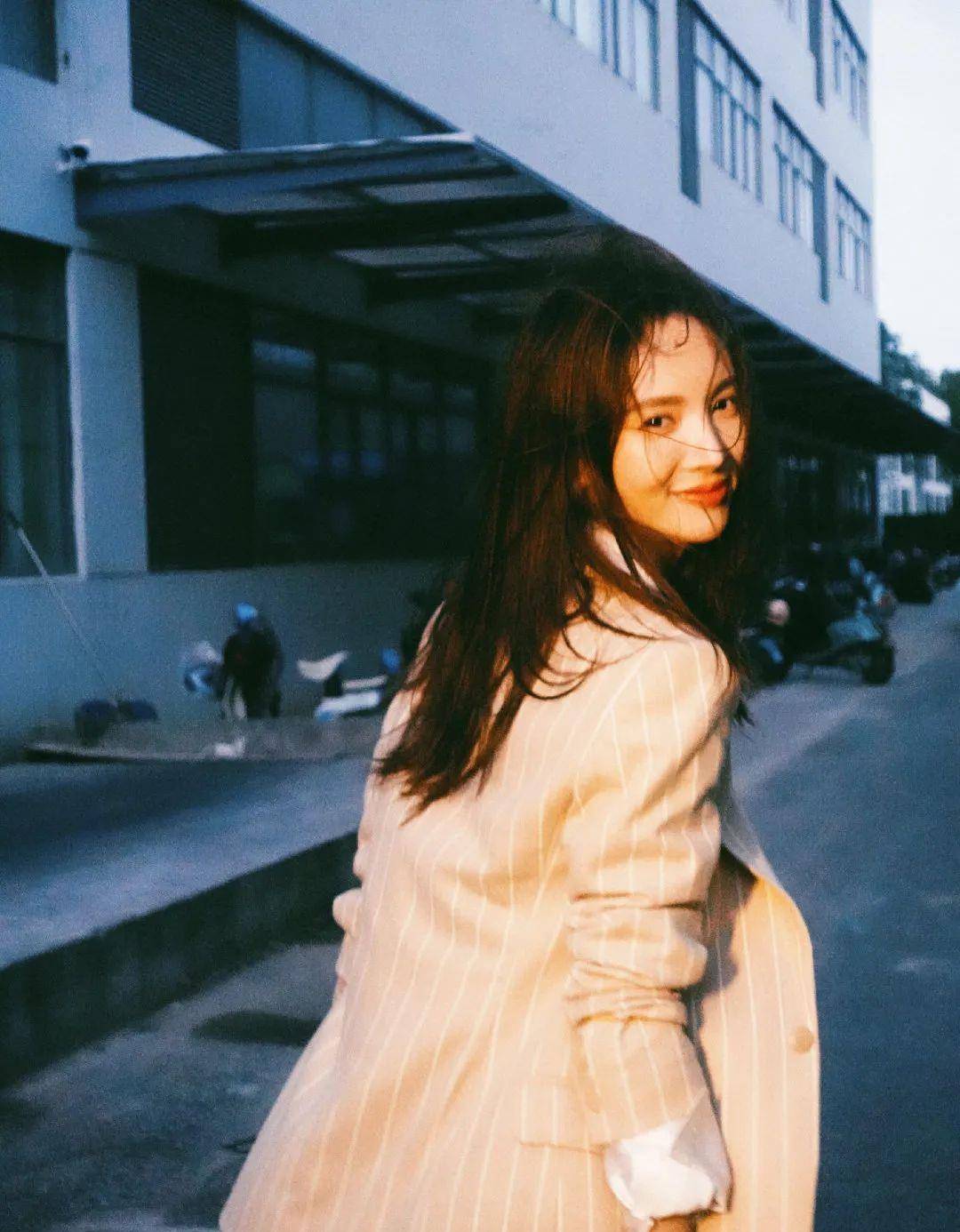 美貌|《北辙南辕》备受争议，她的美貌却依旧“稳定发挥”