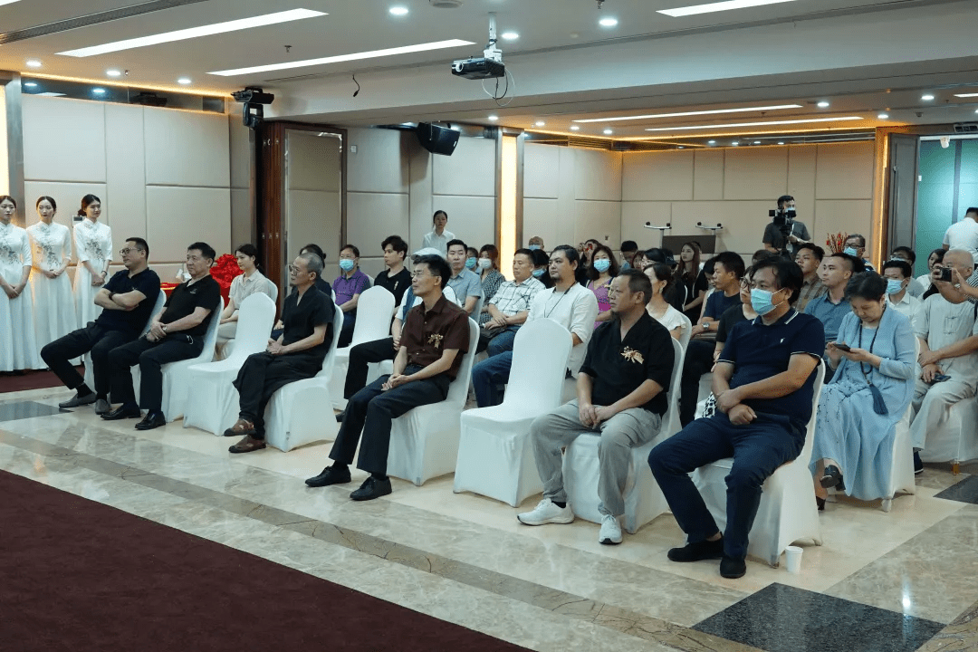 龙湾|承古意，展新风 | 雅风 · 逸韵——中国画名家展顺利开幕