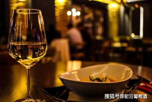 年份|葡萄酒存放越久越好喝?价值越高?隐藏在葡萄酒年份背后的陷阱!