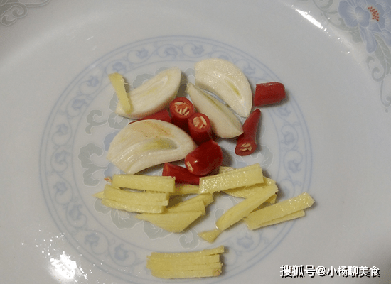 晚餐吃什么菜增强免疫力 a1e21685d70f4d11b068ad20753c011b.png