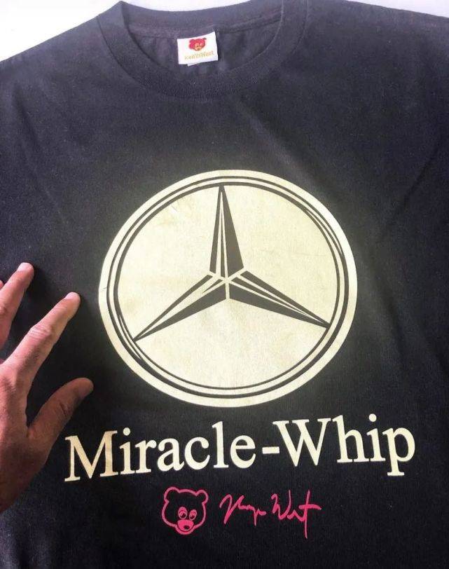 &quot|随时突袭？Yeezy x GAP联名＂奔驰限定＂T恤曝光，高能发售预警！