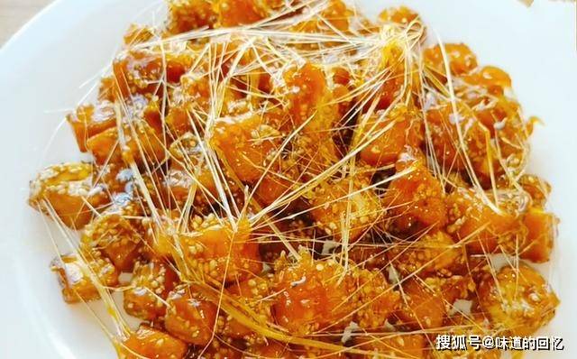 颜色|剩馒头怎样做才不浪费？大厨教你新吃法，不用一滴油，孩子抢着吃