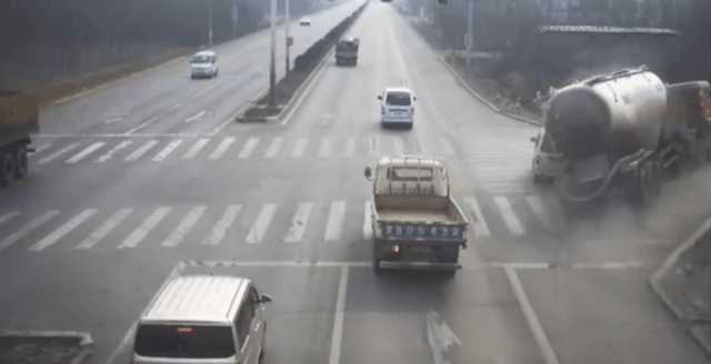 点击进入看图评论