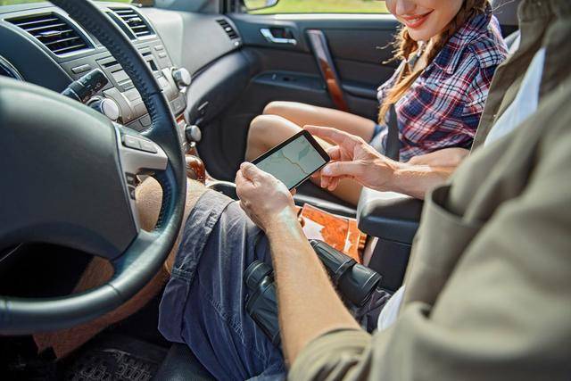 坐副驾驶的图片 43ed95ba9f6c449aa8bd75ab69b932b9.jpeg