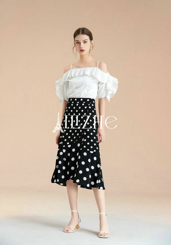 女生怎么穿搭出自己真实形象 8b11949255af41dfade181deb8b306e1.jpeg