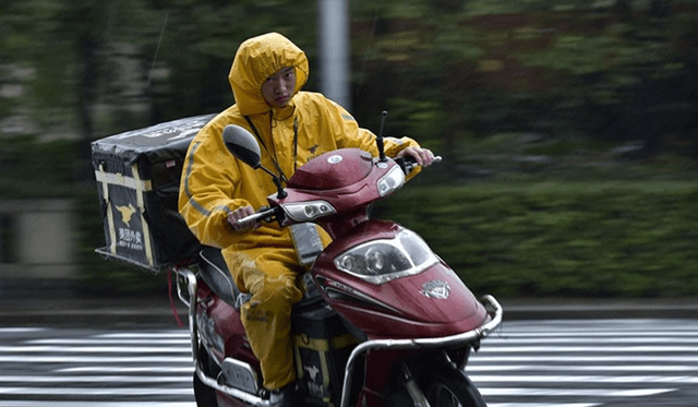 普通人适合干外卖吗 9a6e4119479f4262b67bf9dd6d57d7e8.png