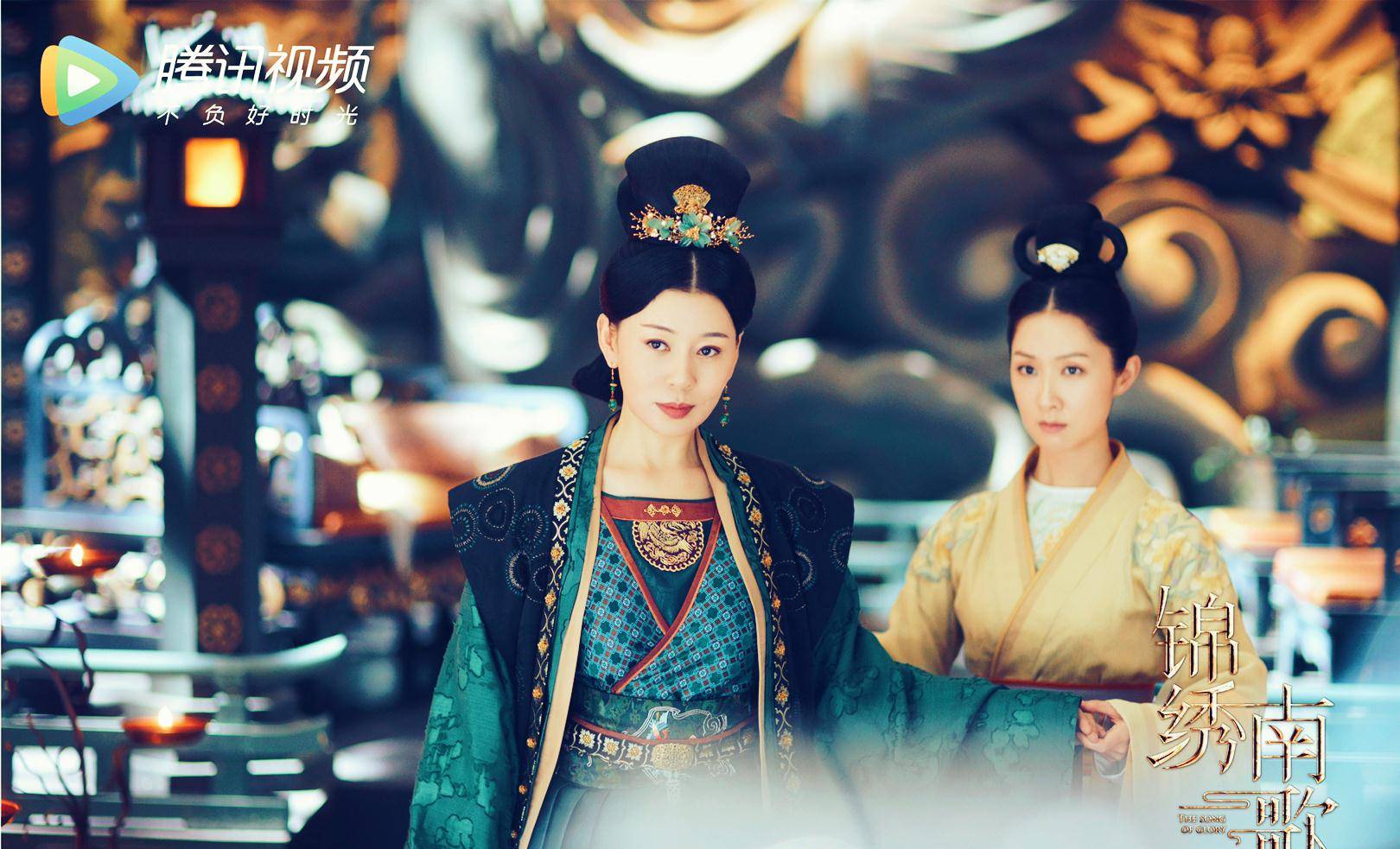 因为|和万茜郭京飞是同学,演过《回家的诱惑》,出道多年她却始终没火