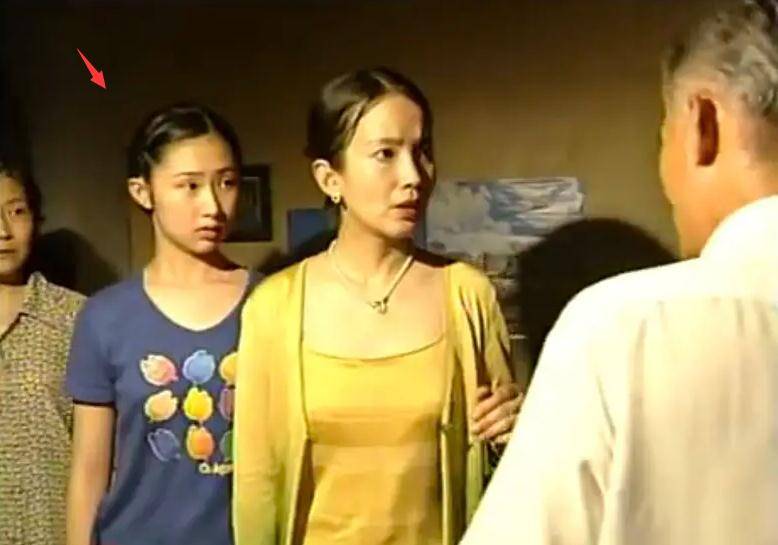 因为|和万茜郭京飞是同学，演过《回家的诱惑》，出道多年她却始终没火