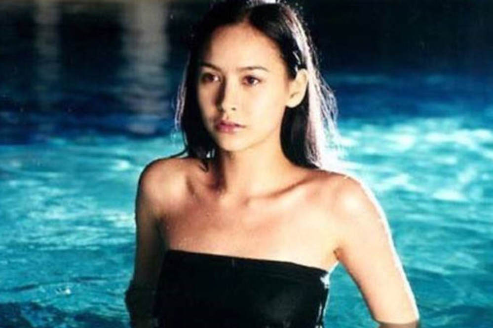 徐濠萦|徐子淇携夫参加时尚派对，戴大发箍打扮似少女，徐濠萦染金发抢镜